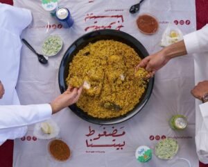 مضغوط بيتنا المنيو والاسعار - تيار