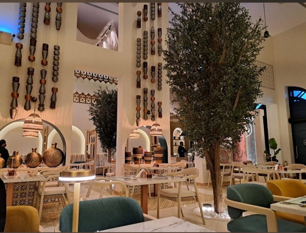 دنيا البخاري1