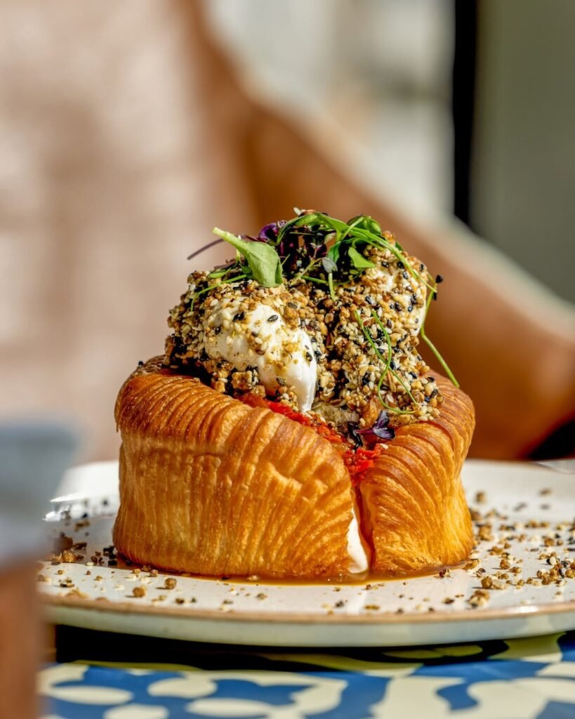 مخبوزات طازجة هوم بيكري