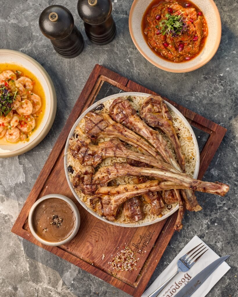 بوسبورس: طبق الريش المشوية اللذيذة 